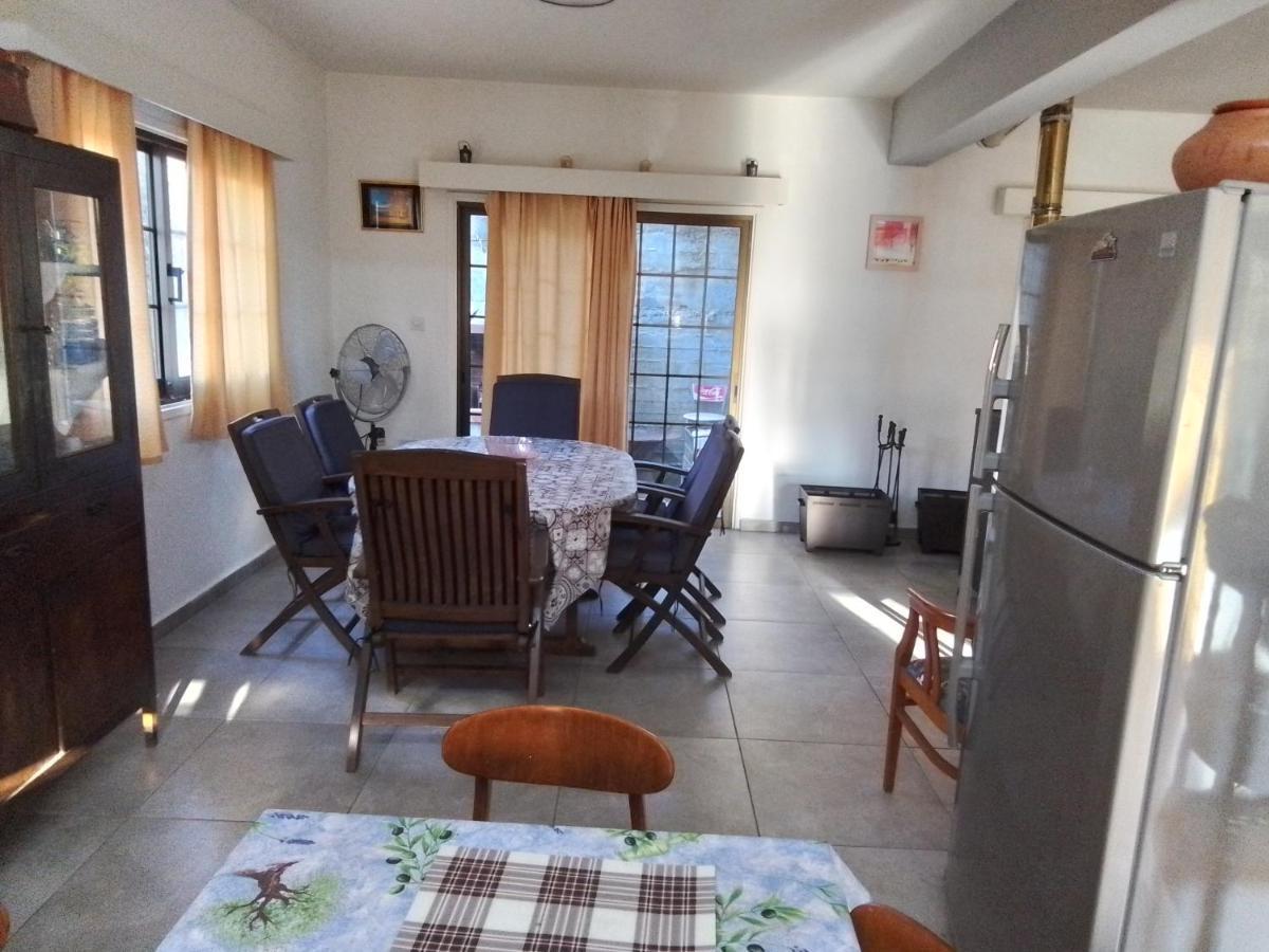 Kampi Double Storey House In The Village Nicosie Extérieur photo